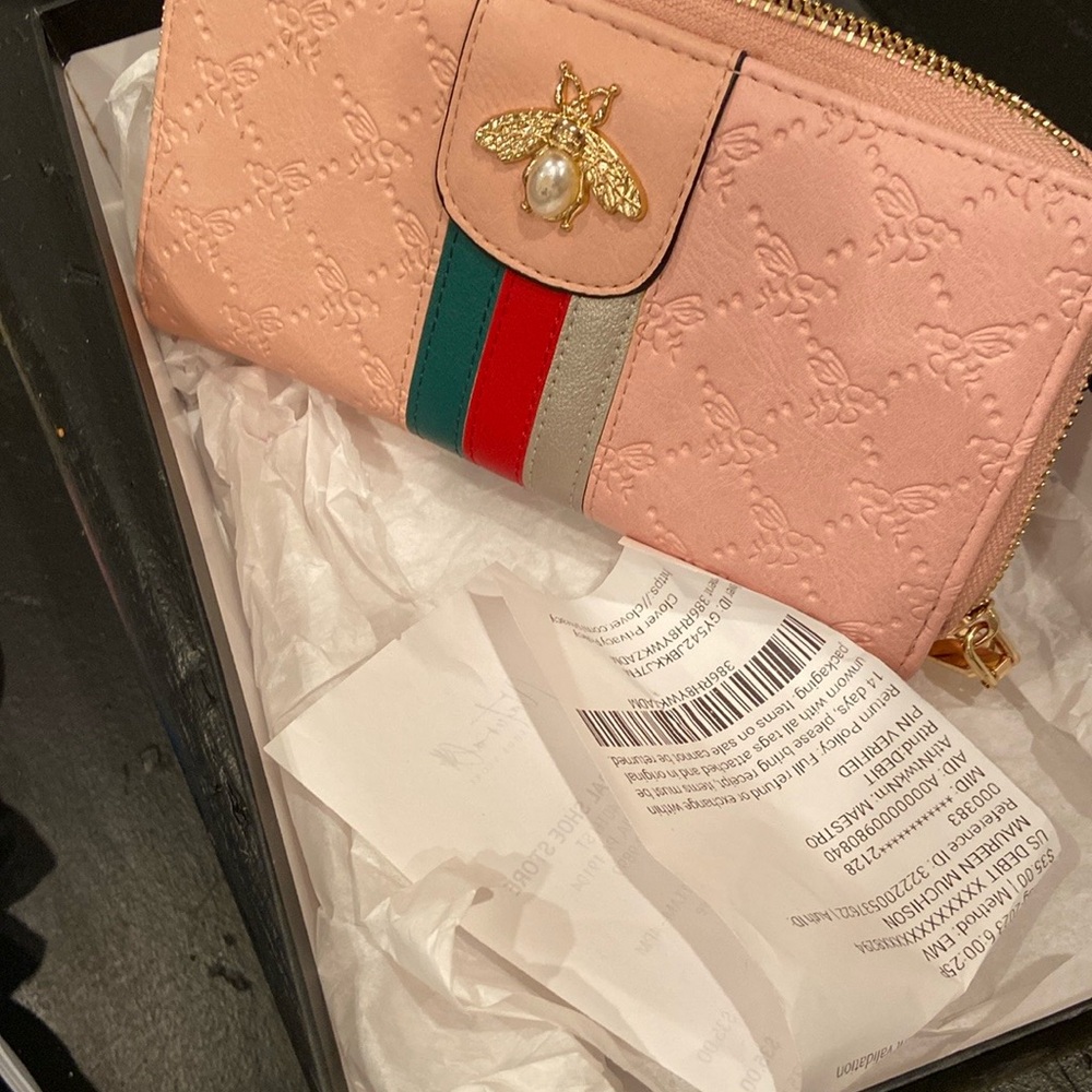 Pink and Green Honey bee Wallet with Gold Hardware and Structured Design - Picture 4 of 9